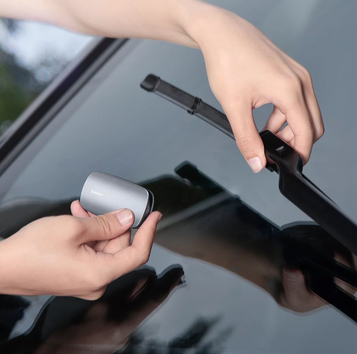 Baseus CRXFQ-0A Auto Wiper Refurbishing Device