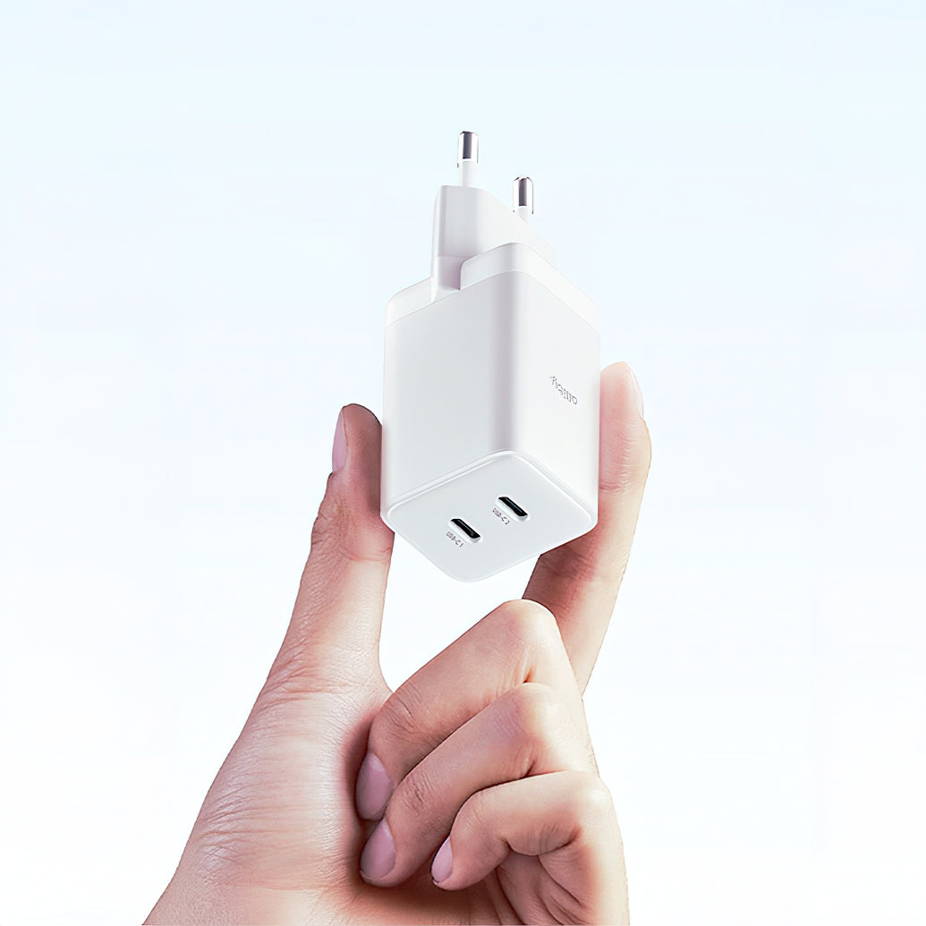 Allity Network Charger. ATC-01-45WCC Fast, 45W, 3A, 2 x USB-C, White