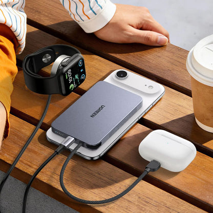 UGREEN PB570 Wireless Power Bank (75982B), 10000mAh, 30W, PD + FQI, 1 x Qi - 2 x USB-C, Gray