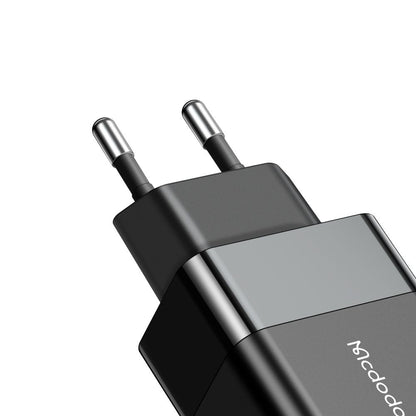 McDodo CH-1951 Hydrogen Network Charger, 20W, 3A, 1 x USB-A - 1 x USB-C, Black